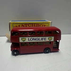 Matchbox No. 5 London Double Deck Bus with Original Box - Picture 1 of 9
