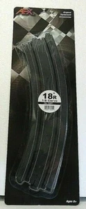 AFX 70621 18"R 1/8 CURVE TRACK 2 Pack New - Foto 1 di 3