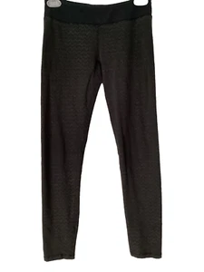 SO YOGA Kohl's Black Chevron Stretch Knit Capri Length Yoga Pants Sz M - Picture 1 of 7