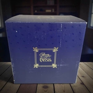 Rarität Disney FRENCH VILLAGE BELLE & MAURICE'S COTTAGE DIE SCHÖNE UND DAS BIEST FIGUR - Bild 1 von 9