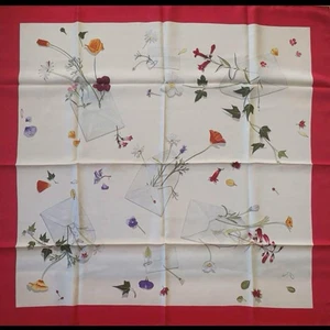 HERMES Carre 90 Silk Scarf Des fleurs pour le dire Red Tags No Box Unused. - Picture 1 of 7