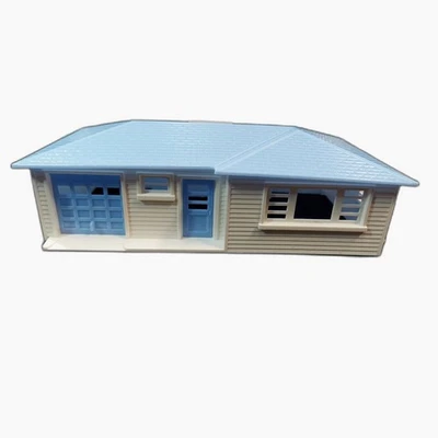 Plasticville House and Garage O & S Gauge Blue Roof, w/ Chimney, Snap Together - Image 1 of 4