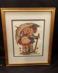 Vintage Hummel Kreuzstich - Wandbild Bild 8x9,5 Rahmen 12x15 - Bild 1 von 2