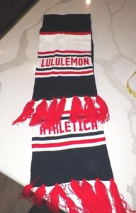 BUFANDA DE PUNTO DE MUJER LULULEMON ROJA BLANCA AZUL - Imagen 1 de 2