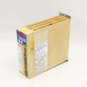Servoaccionamiento Panasonic MSD083A1XXV USADO 1 PIEZA - Imagen 1 de 6