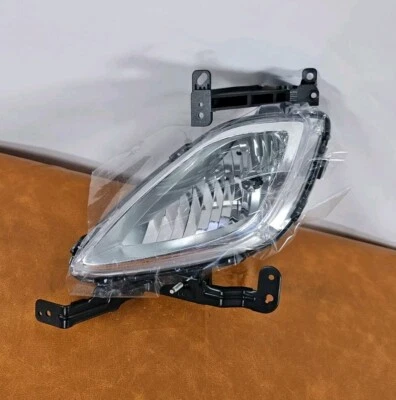Luz antiniebla halógena para conductor izquierdo Hyundai Elantra 2011 2012 2013 OEM usada #5 Foto 1 de 4