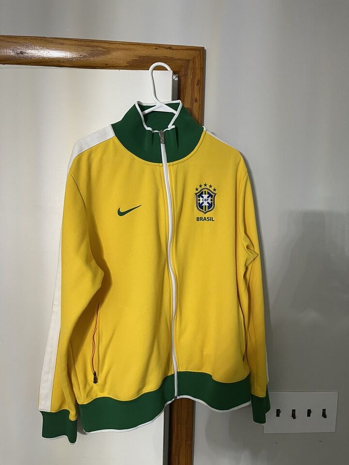 NIKE BRAZIL Mens Soccer JACKET Size M track ANTHEM YELLOW 370285-703 