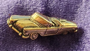 AVON Tie Tack Lapel Pin Dream Car Chevrolet? Convertible Goldtone - Picture 1 of 3