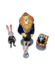 Lote de 4 juguetes Zootopia - Mayor Lionheart, Mr. Big, Young Bunny, Judy Fig Cake Top - Imagen 1 de 24