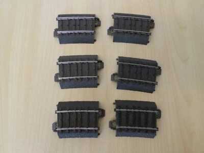 24206 HO C Track R 2 Curve 5.7 Degree (Set of 6 Tracks)  - Image 1 of 4