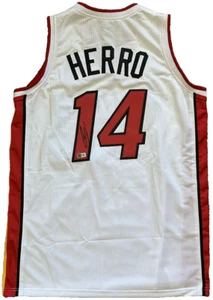Camiseta blanca personalizada firmada por Tyler Herro Miami Heat #14!!! ¡Certificado de autenticidad Beckett! - Imagen 1 de 3