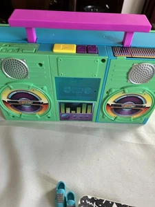 Hot Wheels Skate Boombox Skatepark Spielset grün Kunststoff Mattel - Bild 1 von 9