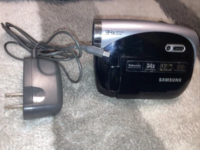 Samsung SC-DX103 DVD Camcorder 34x Optical Zoom Charger SD Tested Works Perfect - Image 1 of 4