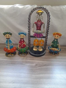 Set of 4 Metal Rajasthani Musician Ornaments 17 cm & 30 cm - Picture 1 of 6