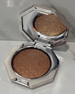 Fenty Beauty Diamond Bomb All-Over Diamond Veil - Fenty Glow - 0.09oz - Imagen 1 de 3