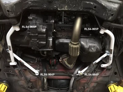 Barra lateral inferior trasera Ultra Racing para Toyota MR2 SW20 1990-1995 (1) 1 par Foto 1 de 2