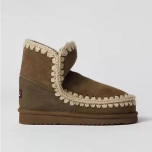 NEW IN BOX Mou 18 Sheepskin Boot in Olive Green sz 6 - Picture 1 of 3