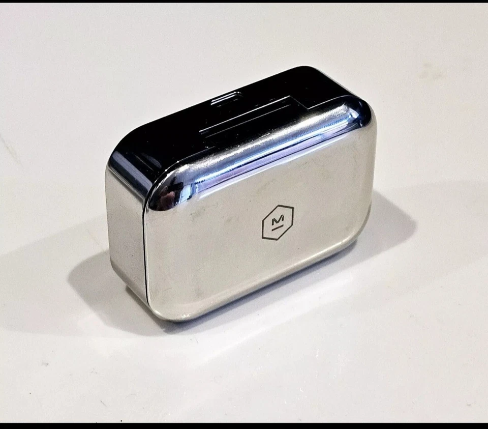 Genuine Charging Case Only Master & Dynamic MW07 True Wireless Earbuds Chrome - Image 1 of 4