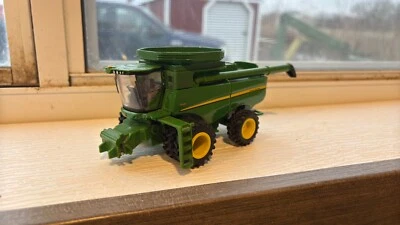 1/64 Grain Tank Extension 120 Bushel Tip-up - Image 1 of 3