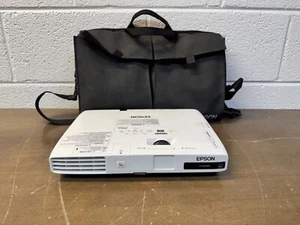 Epson Powerlite 1775 Watt modello proiettore multimediale - Foto 1 di 2