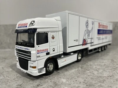 Corgi - DAF 105 + Stepframe Trailer - Britannia Movers - CC14103 - 1:50 - New - Image 1 of 4