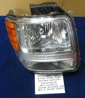 2007-2011 OEM Dodge Nitro Right Passenger Side Halogen Headlight  Nice Condition - Изображение 1 из 3
