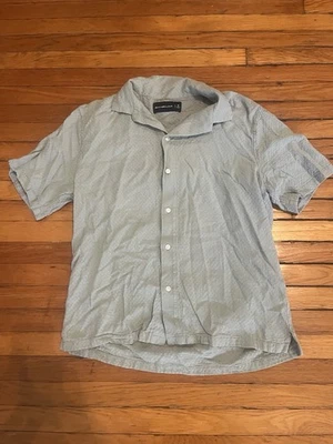 Abercrombie Men’s Light Green Textured Short Sleeve Button Down Shirt- Medium - Image 1 of 2