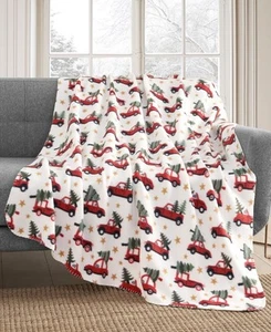 Tiro polar Birch Trail Nadia Holiday estampado 50" x 60" - Imagen 1 de 1