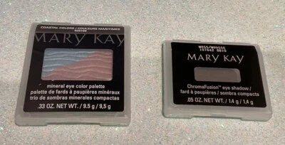 Mary Kay Mineral Eye Color Shadow Palette Coastal Colors 025166 + MOSS + CASE - Image 1 of 4