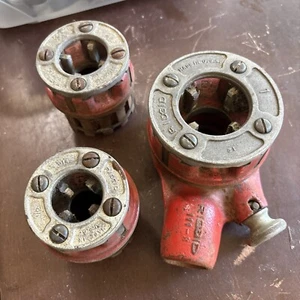 RIDGID 111-R 1/2"-3/4-1 Inch Pipe Threader Dies W/ Ratcheting Head Free Shipping - Picture 1 of 19