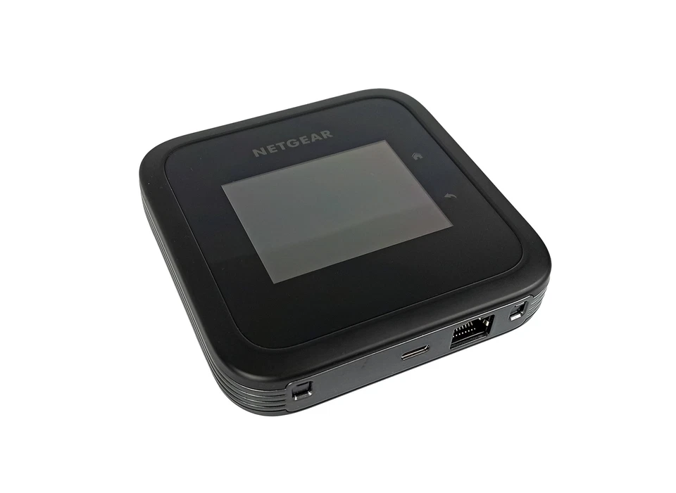 Netgear Nighthawk M6 PRO MR6450-100EUS 5G LTE WiFi 6E Mobile Router Drahtlose - Bild 1 von 4