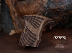 KSD Marke CZ 92 kompatibel Nussbaum Griffe Linien 1 - Bild 1 von 2