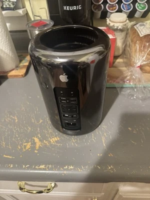 Apple Mac Pro Desktop - 6,1 (2013) - 12GB RAM, Six Core Xeon, 500GB SSD - Image 1 of 4