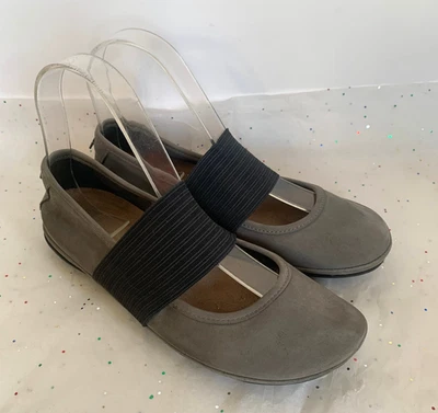 Sapato Rasteiro CAMPER Right Nina Mary Jane Couro Cinza - Tamanho 37 serve 6.5 - Imagem 1 de 4