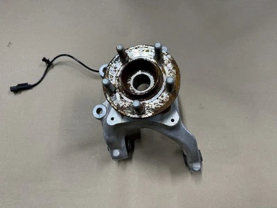 2015-2023 Ford Mustang 5.0 GT RH Passenger Side Rear Spindle Knuckle Hub - OEM - Image 1 of 4