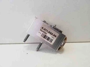 OPEL VIVARO Combi A/C Conditioner Expansion Valve A31102300 2.0 Diesel 26231979 - Picture 1 of 4