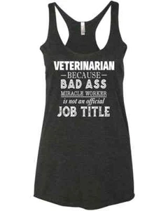 Lustiges Tanktop Mitarbeiter Arbeitgeber Geschenk für Tierarzt Geburtstag Monat Rennfahrer - Bild 1 von 6