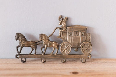 Accroche Clé ou Torchon Laiton Vintage 4 Crochets Cheval et Calèche Victorienne - Photo 1/4