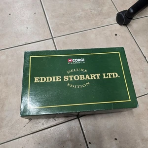CORGI 1/50 EDDIE STOBART DELUXE 14302 FODEN S21 ARTIC & CONTAINERS ON PLINTH. - Picture 1 of 4