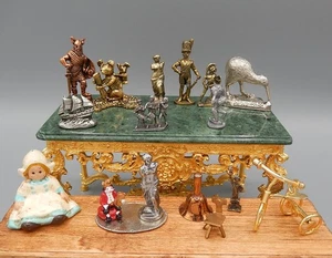 Vintage Metal Museum Statues & Shelf Sitters Dollhouse Miniature 1:12 - Imagen 1 de 10