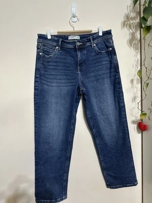 Next Relaxed Boyfriend Fit Mid Rise Size UK 14 Petite Blue has stretched Vgc - Image 1 of 4