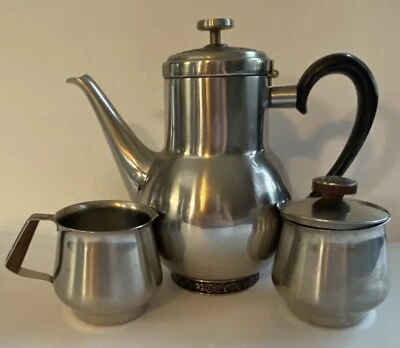 Oneida Nordic Floral Pansy Embossed Teapot Creamer Sugar Bowl Stainless Steel - Image 1 of 4