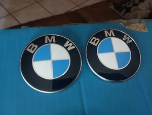 BMW Z3 Rear or Fender Emblems 78 mm Logo Badge Round OEM 2 pcs USED - Picture 1 of 8