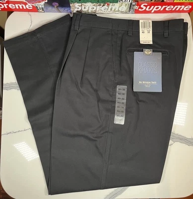 Dockers Khakis The Original Men's 40x32 Black Pleated Classic Fit  Free Shipping - Image 1 of 3