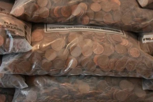 1500 US Pennies. 10 Pounds of Copper pennies with wheats. 1909-1982 - Picture 1 of 1