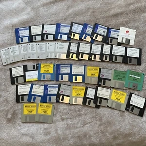 42x Vintage Apple und Mac Macintosh 3,5" Diskettenprogramme - Bild 1 von 13