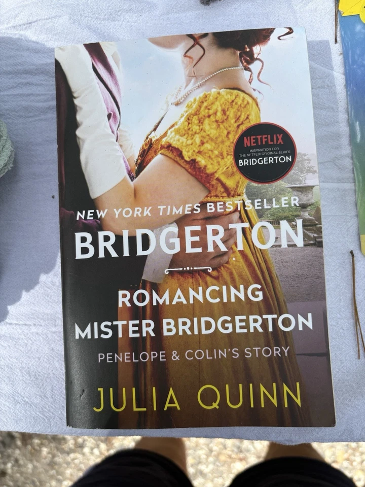 Romancing Mister Bridgerton by Julia Quinn (2021, Uk-B Format Paperback) - Image 1 of 1