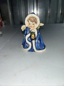 Angel with Lantern Rob 412 Hummel Goebel W. Germany 3.5" Tall - 1959 - Picture 1 of 8