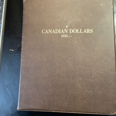 Canadian Dollars 1937 - 1994 Album With 29 Coins - Image 1 of 4