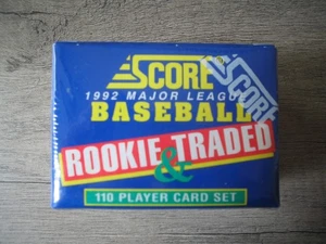 NEW FACTORY SEALED 1992 SCORE MAJOR LEAGUE BASEBALL ROOKIE TRADED & 110 CARD SET - Picture 1 of 2